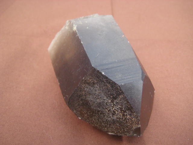 Smokey Quartz self heal ,this self healing  energy is passed onto the holder  1536